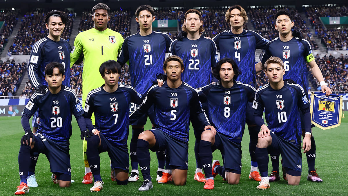 team photo for Japán